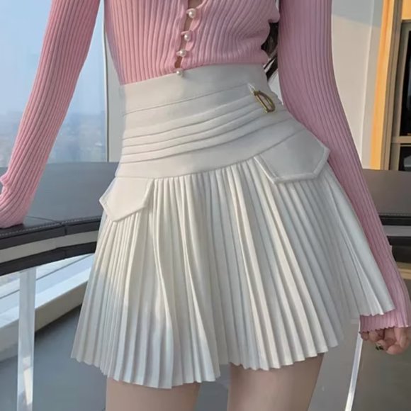 Brand NEW D White Skirt - Picture 3 of 9